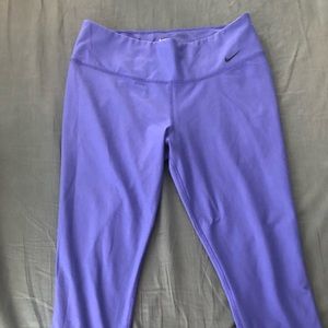 Nike dri fit Capri length athletic leggings